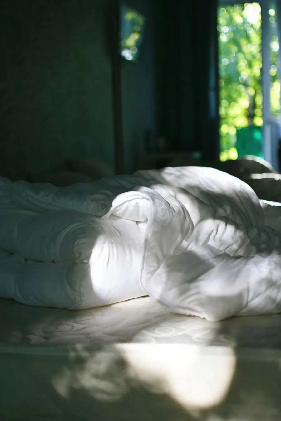 Morning light in a calm bedroom after a night of good deep and REM sleep